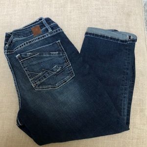 BKE Capris Gabby fit size 31